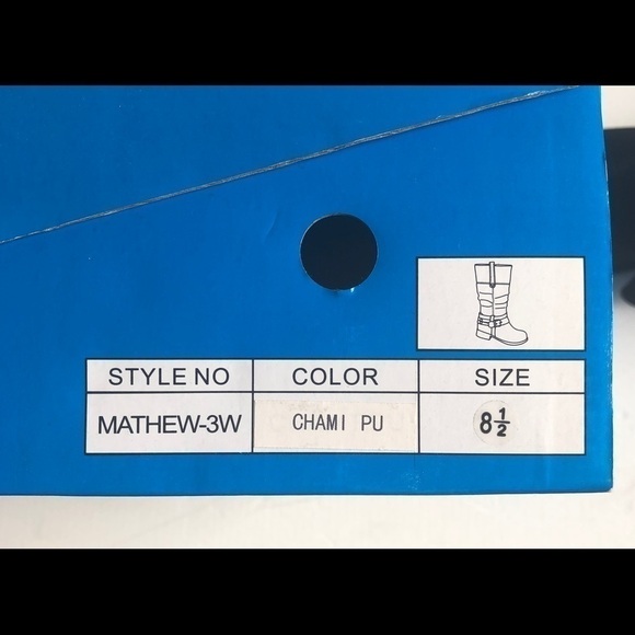 DE BLOSSOM, BLACK BOOTS, size 8 1/2 - Picture 8 of 9